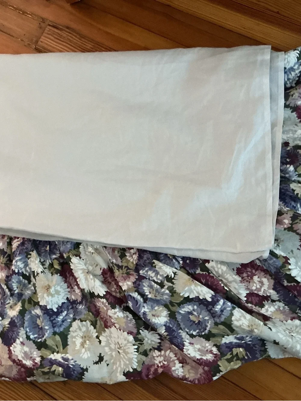 Vintage Bedskirt